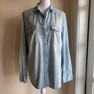 J. Crew denim western shirt with pearl snaps in light faded wash  Size 10